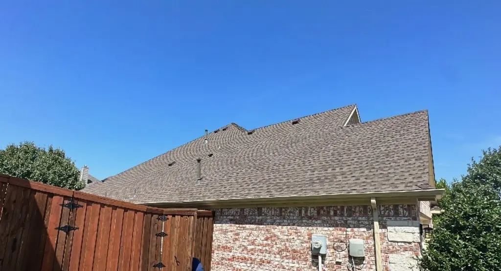Completed roof replacement project in Jacksonville